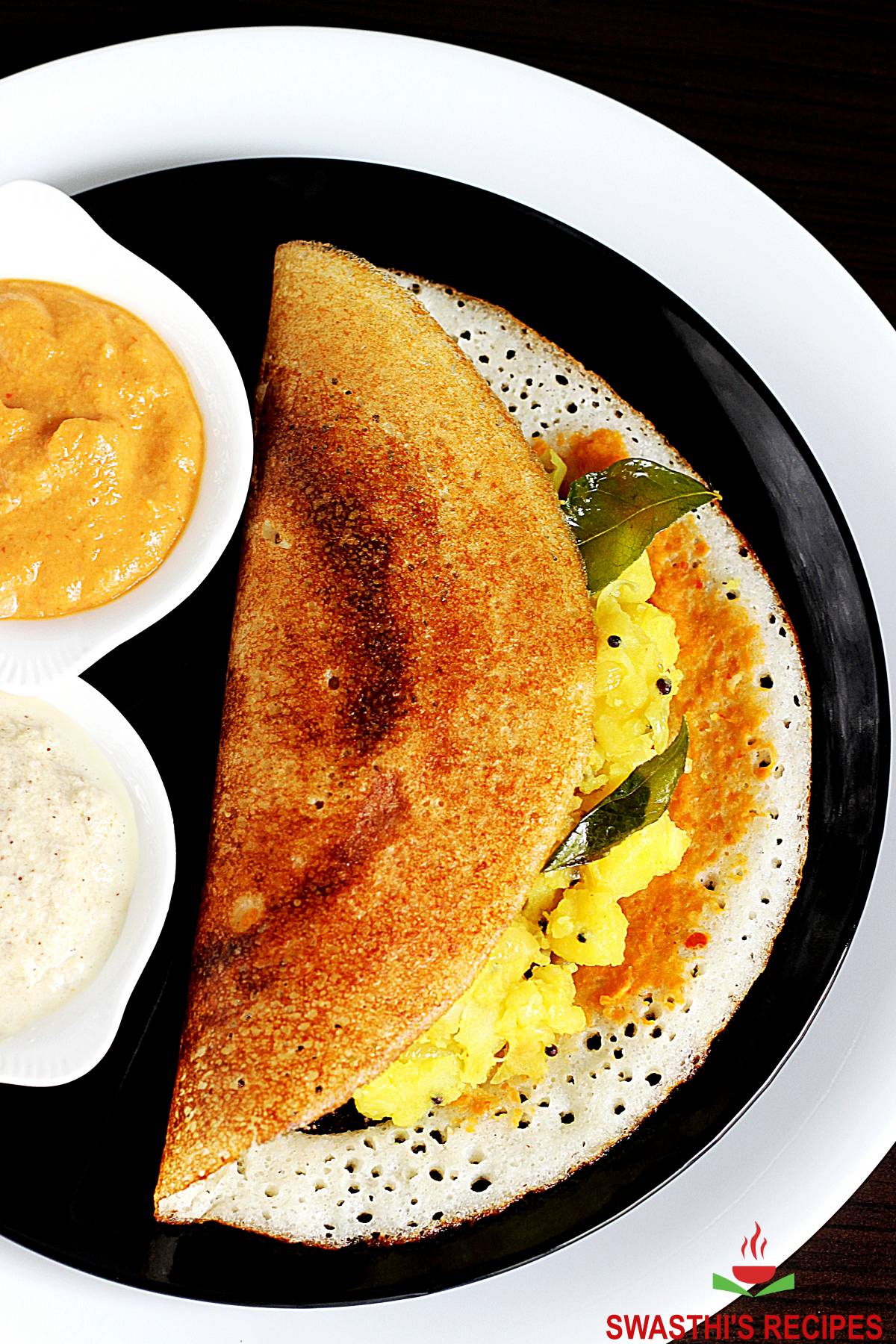 What Are Dosas Made Of: Ingredients Unveiled in the Dosa Magic